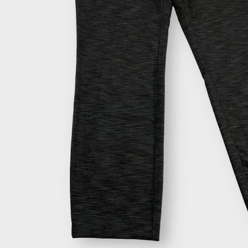 Lululemon, On The Fly Pant, Heathered Black, Size 4 - Picture 10 of 12